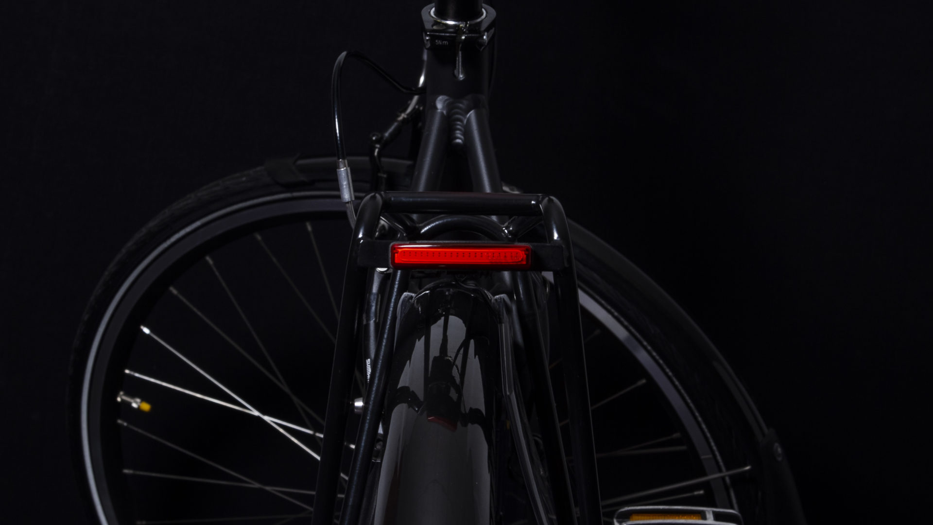 Pimento rearlight for e-bike on carrier with light off