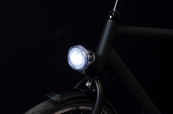 The SWINGO light from Spanninga, combined with the BH40 bracket